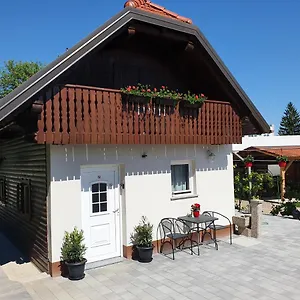 Vakantiehuis Charming Tiny House 