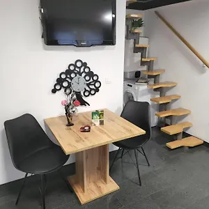  Appartement R.i.s.-rest In Siska Duplex